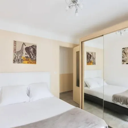 Spacious 2 Bedrooms / 6 Pax. Center Newly Refurbished * 戛纳
